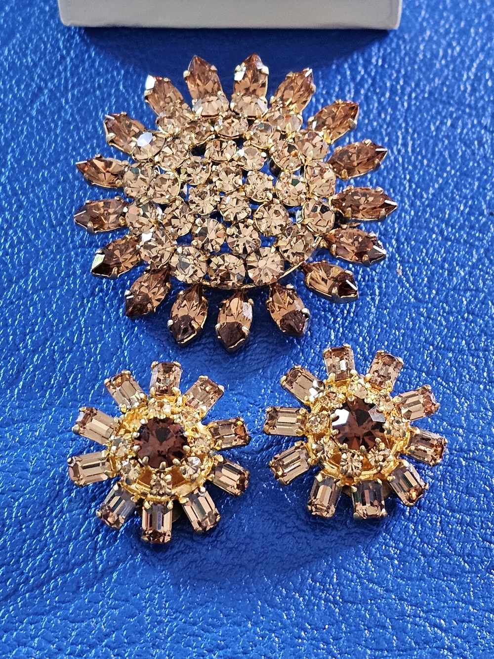 Vintage Austria Rhinestone Brooch & Clip Earring Set Topaz Champagne Crystal